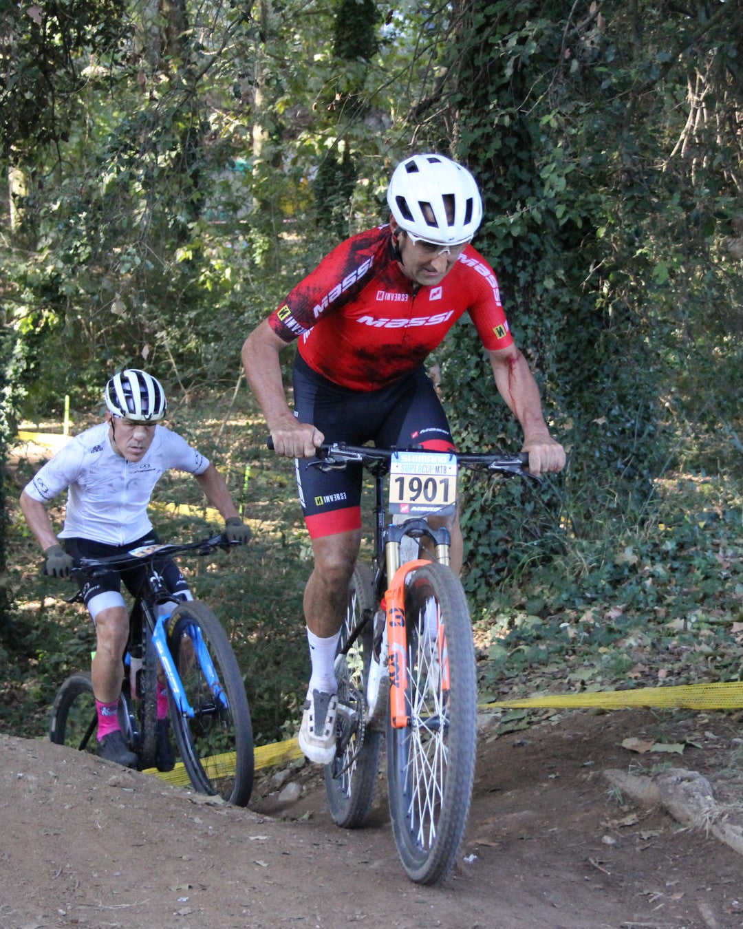 Salida en una Carrera XC: Cómo Ganar Posición antes del Primer Single sin Reventar